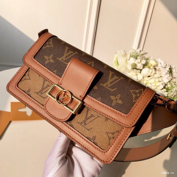 Show） Belt Spring Bag（2019 Louis Vuitton 0725